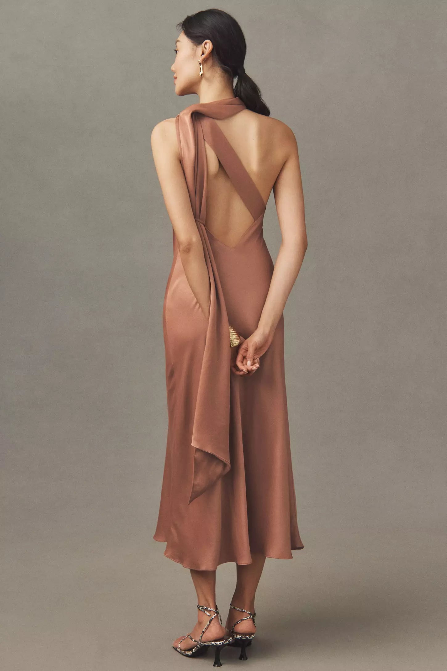 Robe Weitese asymétrique en satin, robe mi-longue, sans manches, tube droit, dos nu, robe de bal